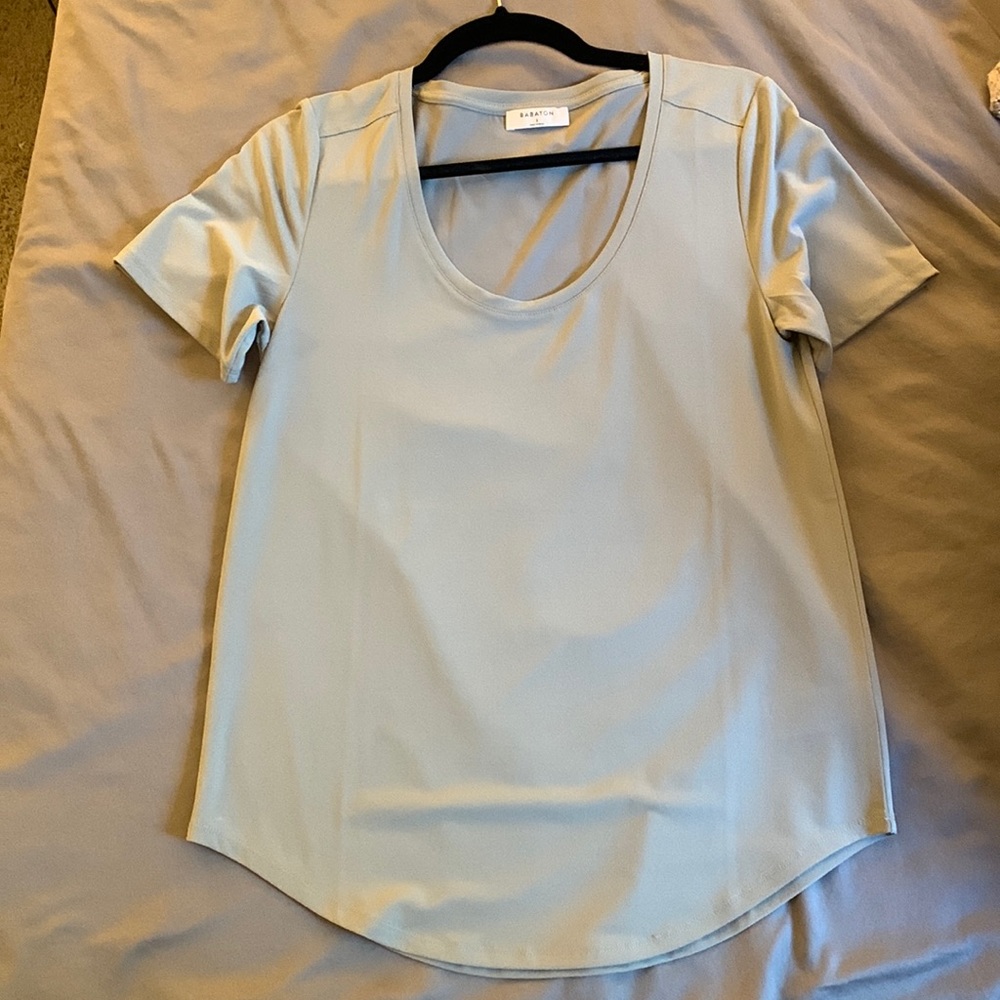 Aritzia Babaton scoop neck stretch T-shirt in light olive, size small